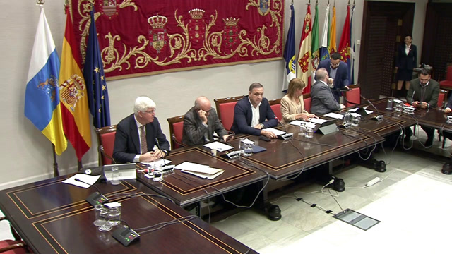 De Relaciones con la Audiencia de Cuentas de Canarias (15/dic/2025 10:00)