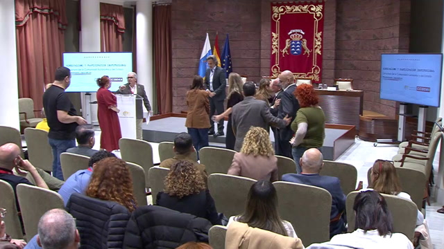 Jornadas tituladas "Sindicalismo y participación institucional. Estructura de la comunidad autónoma y del Estado. Procedimiento legislativo" en Sala Europa