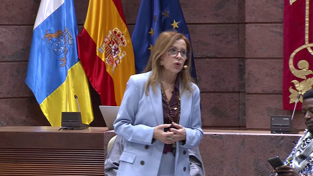 Grabación de podcast realizado por el secretario de la Fundación FUNDEC, Mba Bee Nchama, al mediador de la República de Senegal, Demba Kandji, organizada por la Diputación del Común de Canarias el 26/mar/2026