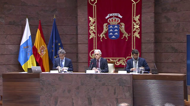 Jornadas sobre inmigración  y menores no acompañados, organizadas por la Cátedra Cultural de Estudios Autonómicos y Constitucionales "Gumersindo Trujillo" en Sala Europa