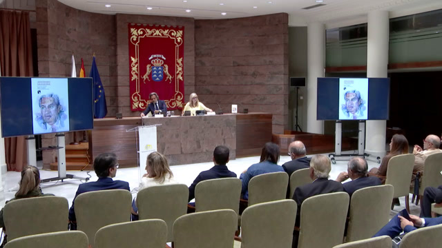 Presentación del libro "Jerónimo Saavedra, el último prócer", del que es autora D.ª Marta Saavedra Doménech en Sala Europa