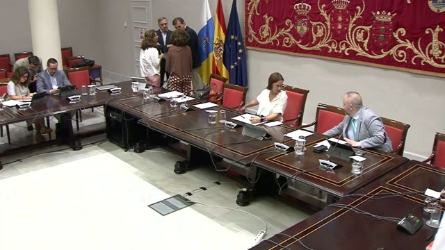 Presupuestos y Hacienda (07/oct/2026 10:00)