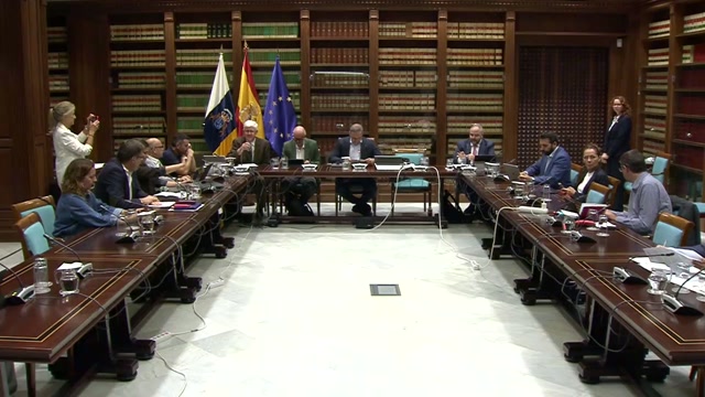 De Relaciones con la Audiencia de Cuentas de Canarias (16/oct/2026 12:00)